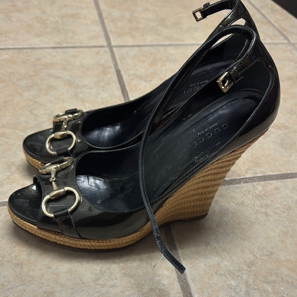 Gucci wedge sandals